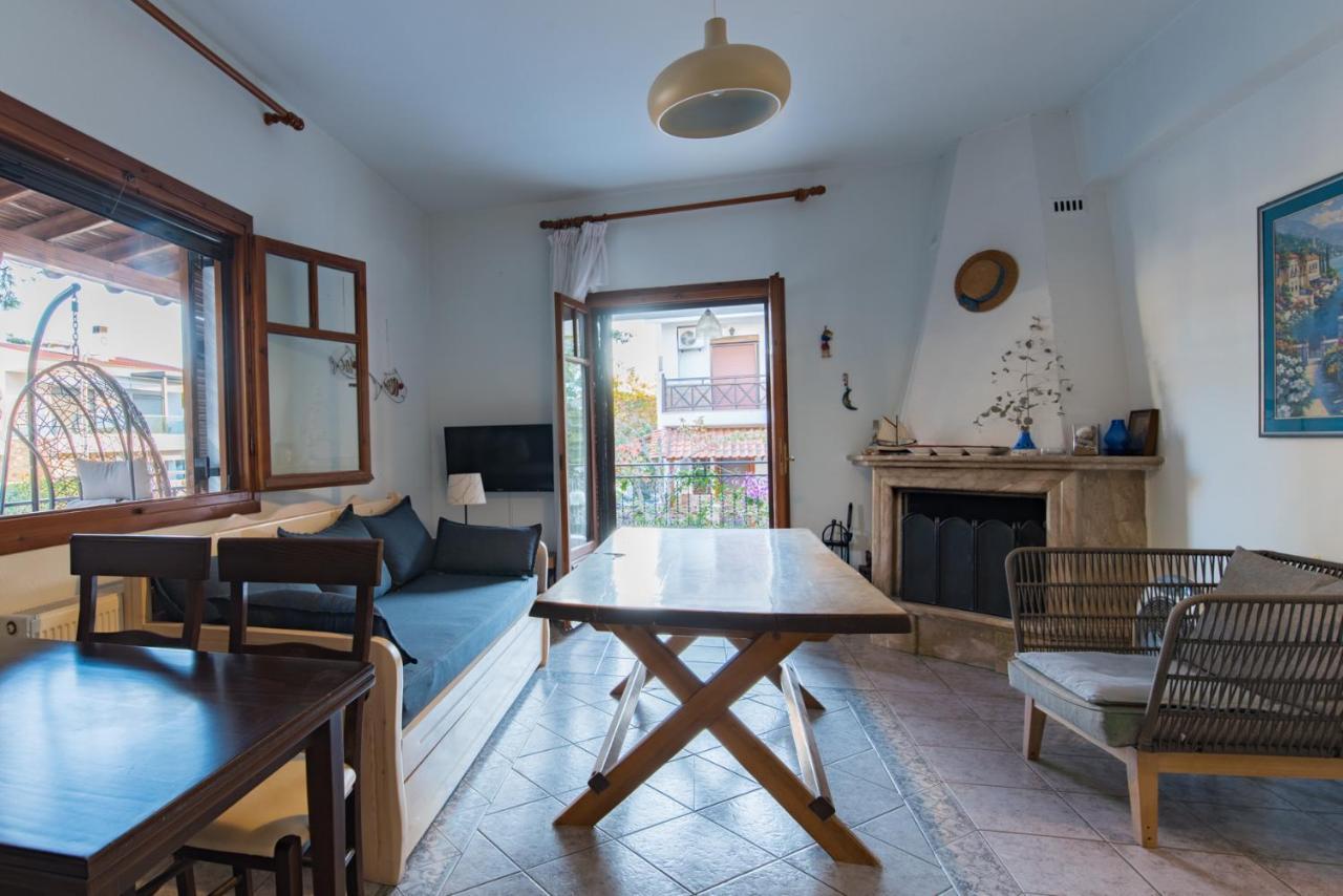 Seasidelongo Houses 1 Min From The Beach Of Nikiti Exterior photo